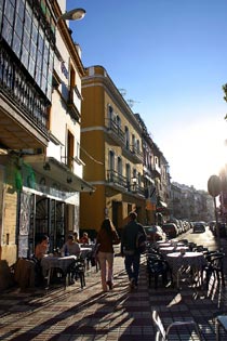 Strassencafe in Sevilla
